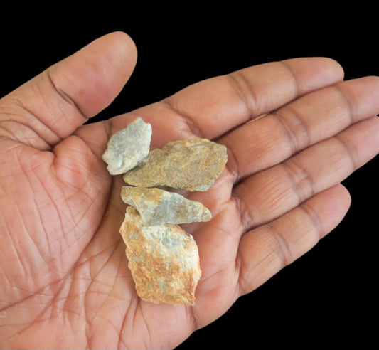 Raw- Green Adventurine (Sm)