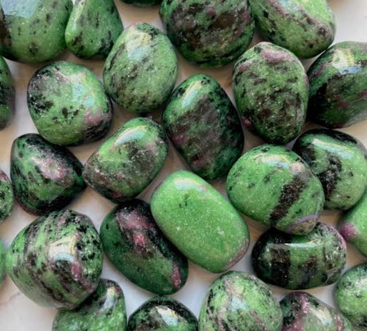 Tumbled- Ruby Zoisite