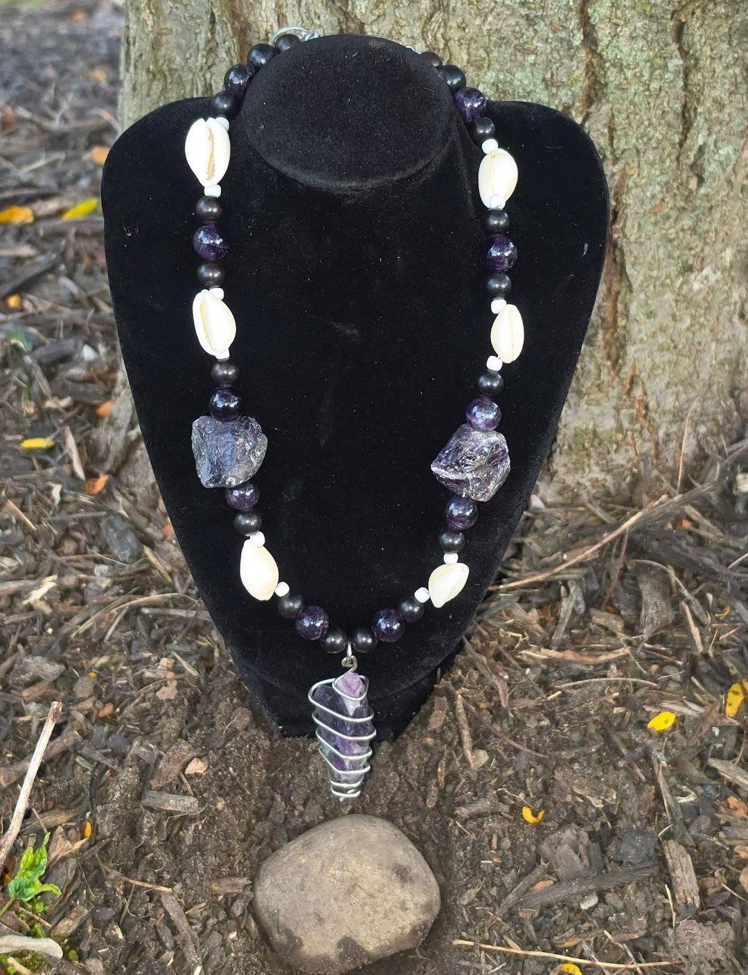 Necklace- Amethyst Cowrie Choker