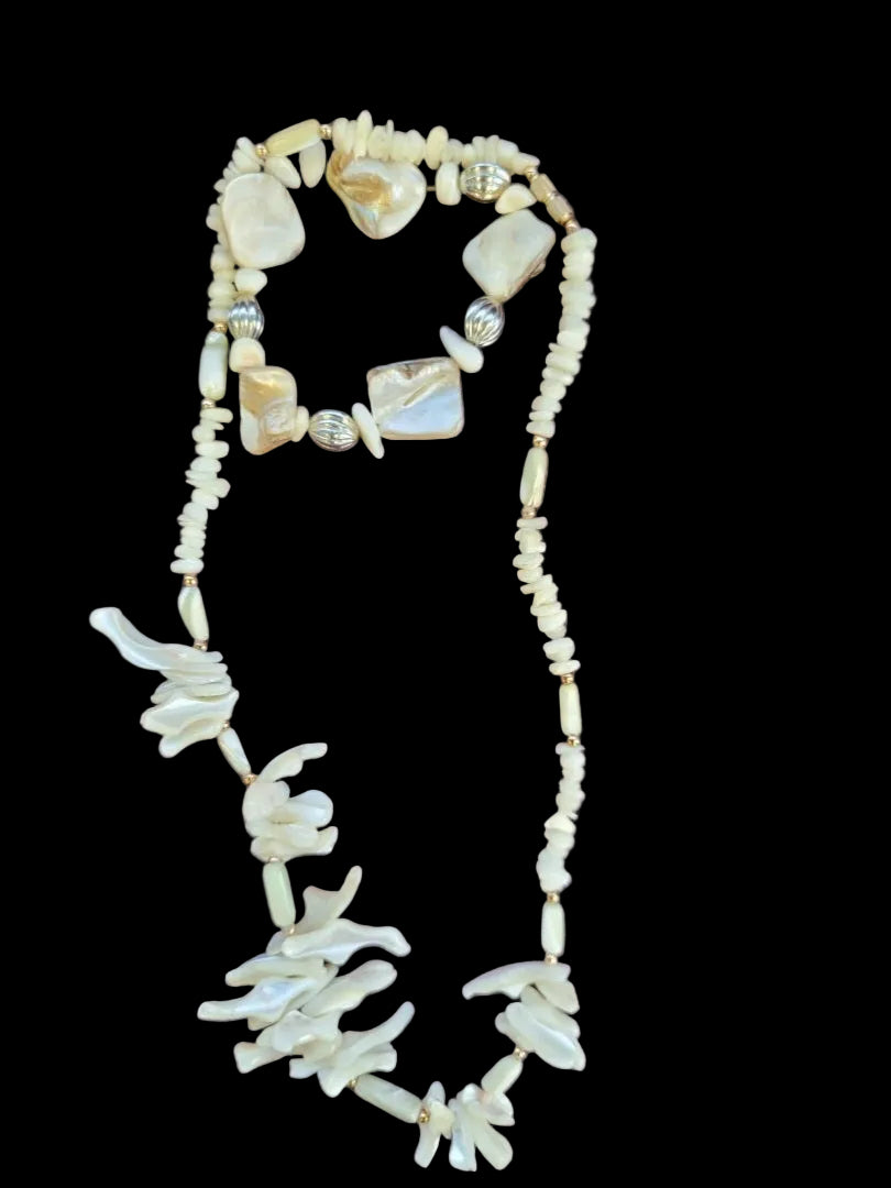 Necklace / Bracelet Set- Mother of Pearl (Antique Collection)