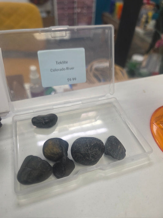Raw- Tektite